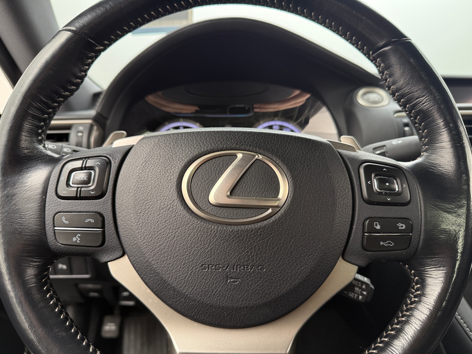 Thumbnail: 2015 Lexus RC - 3