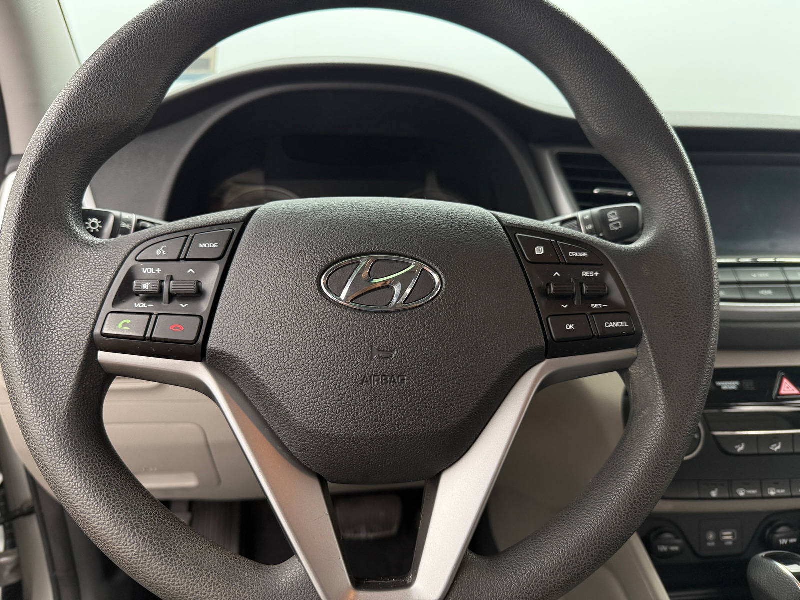 Thumbnail: 2018 Hyundai Tucson - 5