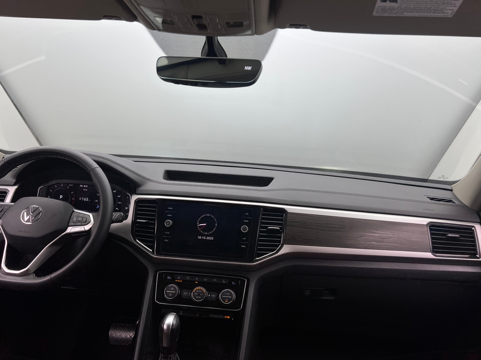Thumbnail: 2022 Volkswagen Atlas - 2