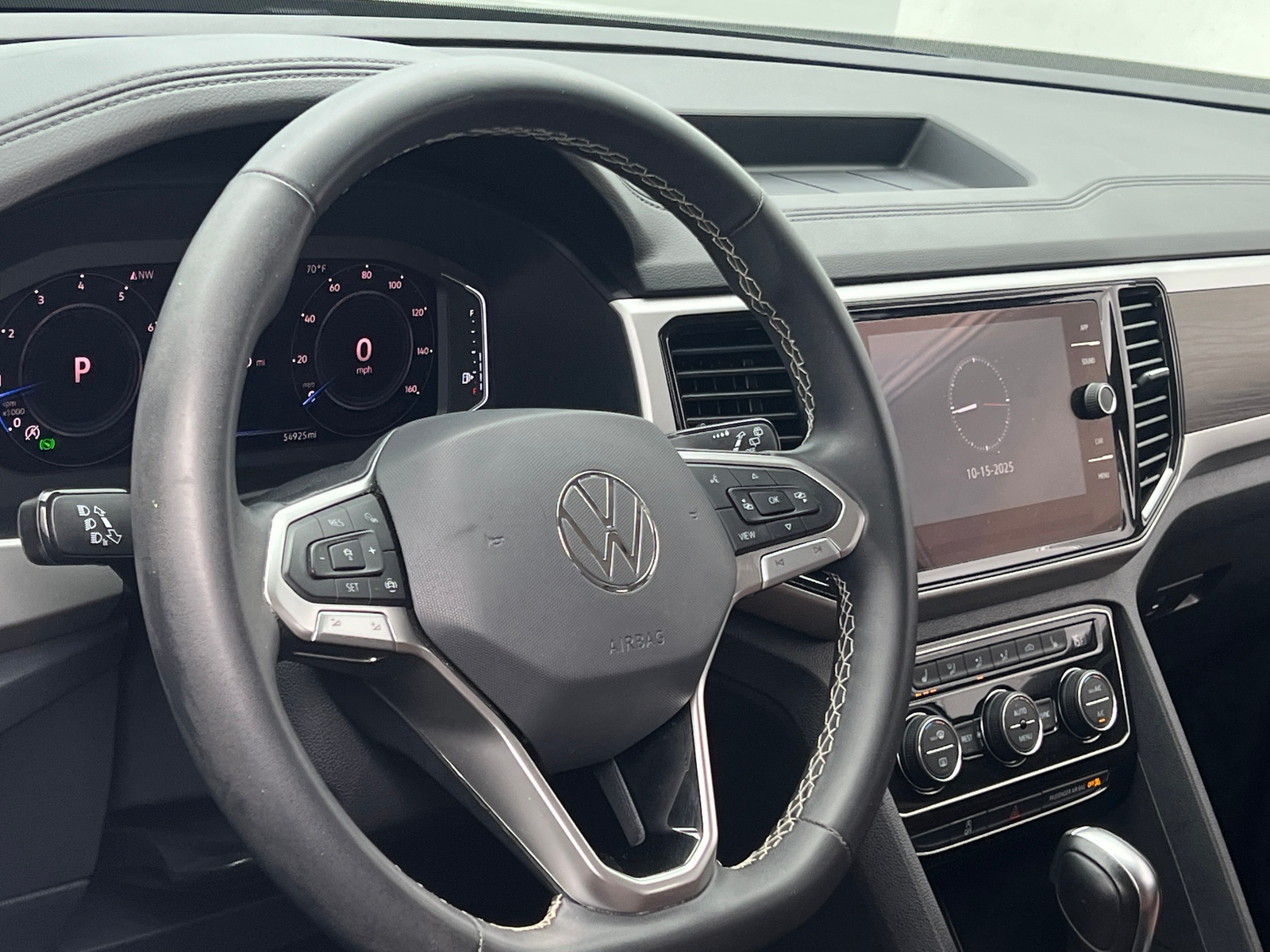 Thumbnail: 2022 Volkswagen Atlas - 4