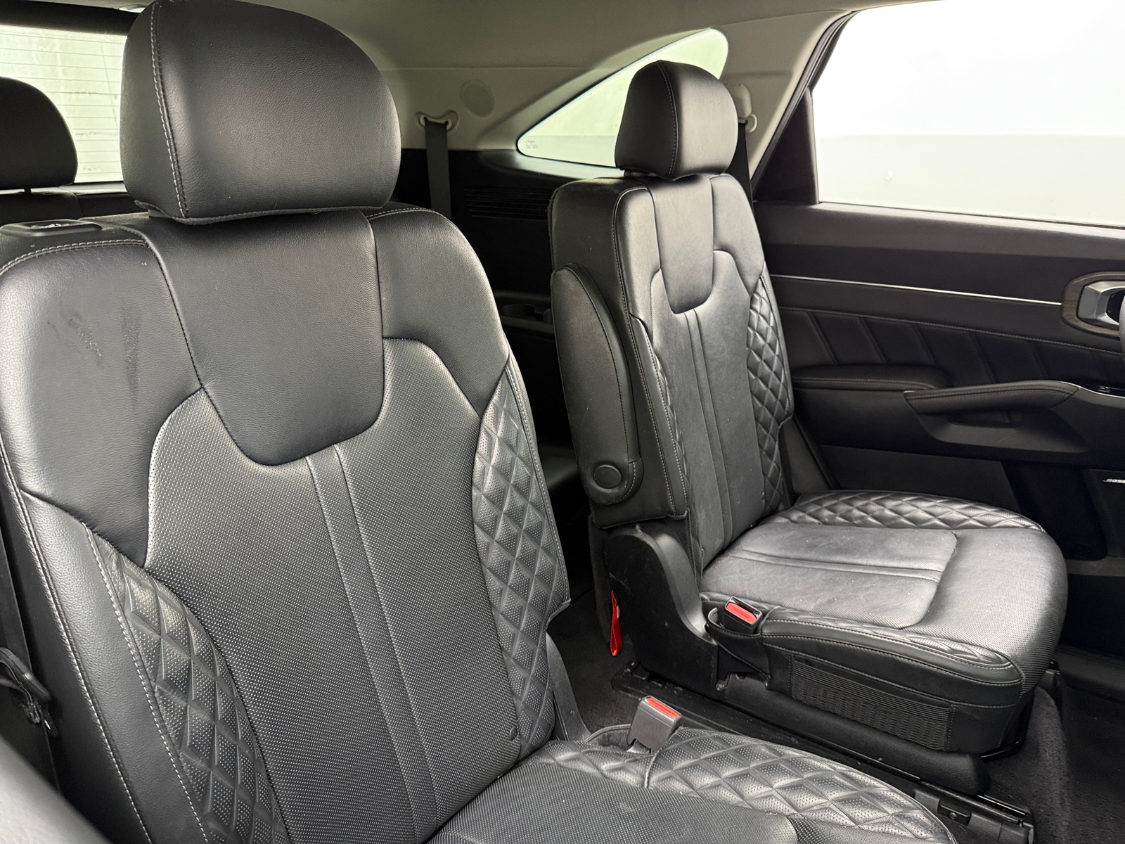 Thumbnail: 2022 Kia Sorento - 5