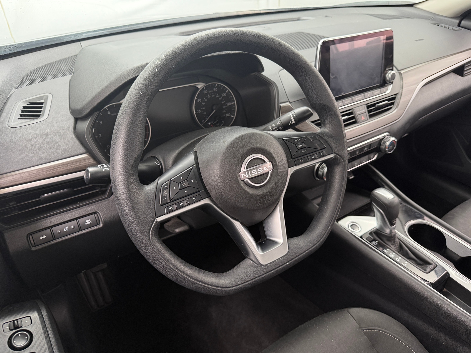 Thumbnail: 2024 Nissan Altima - 5