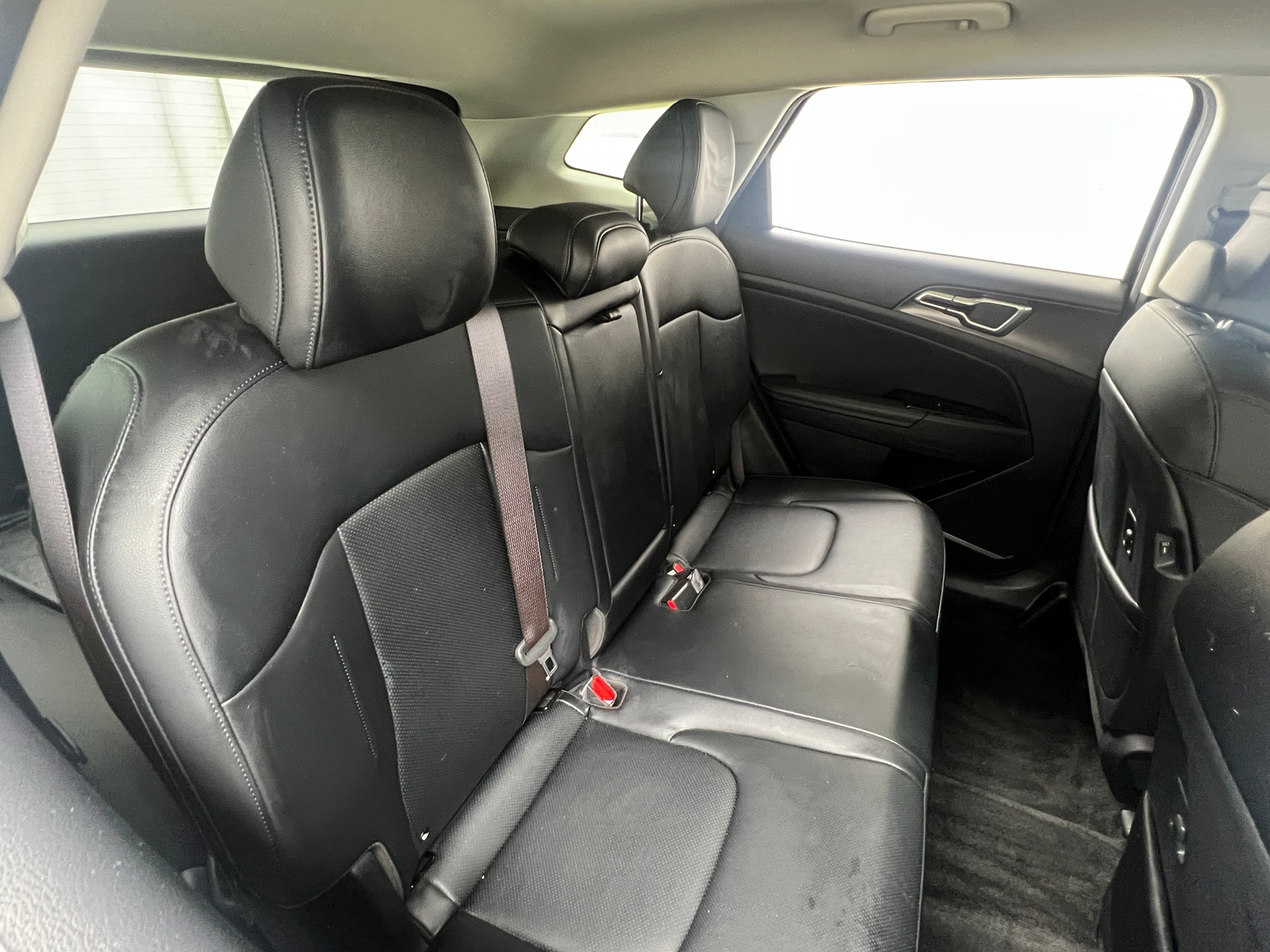 Thumbnail: 2023 Kia Sportage - 5