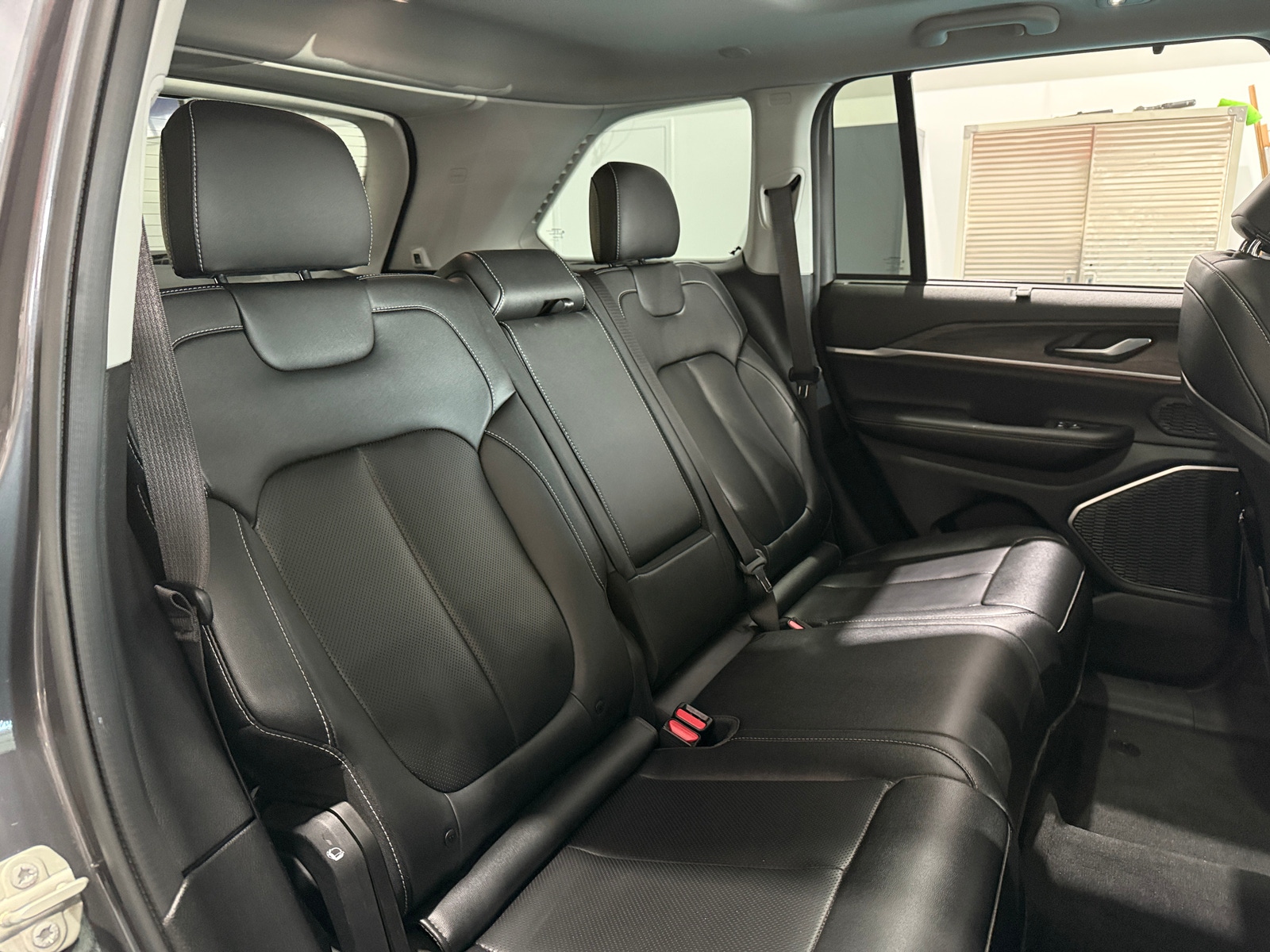 Thumbnail: 2023 Jeep Grand Cherokee - 5