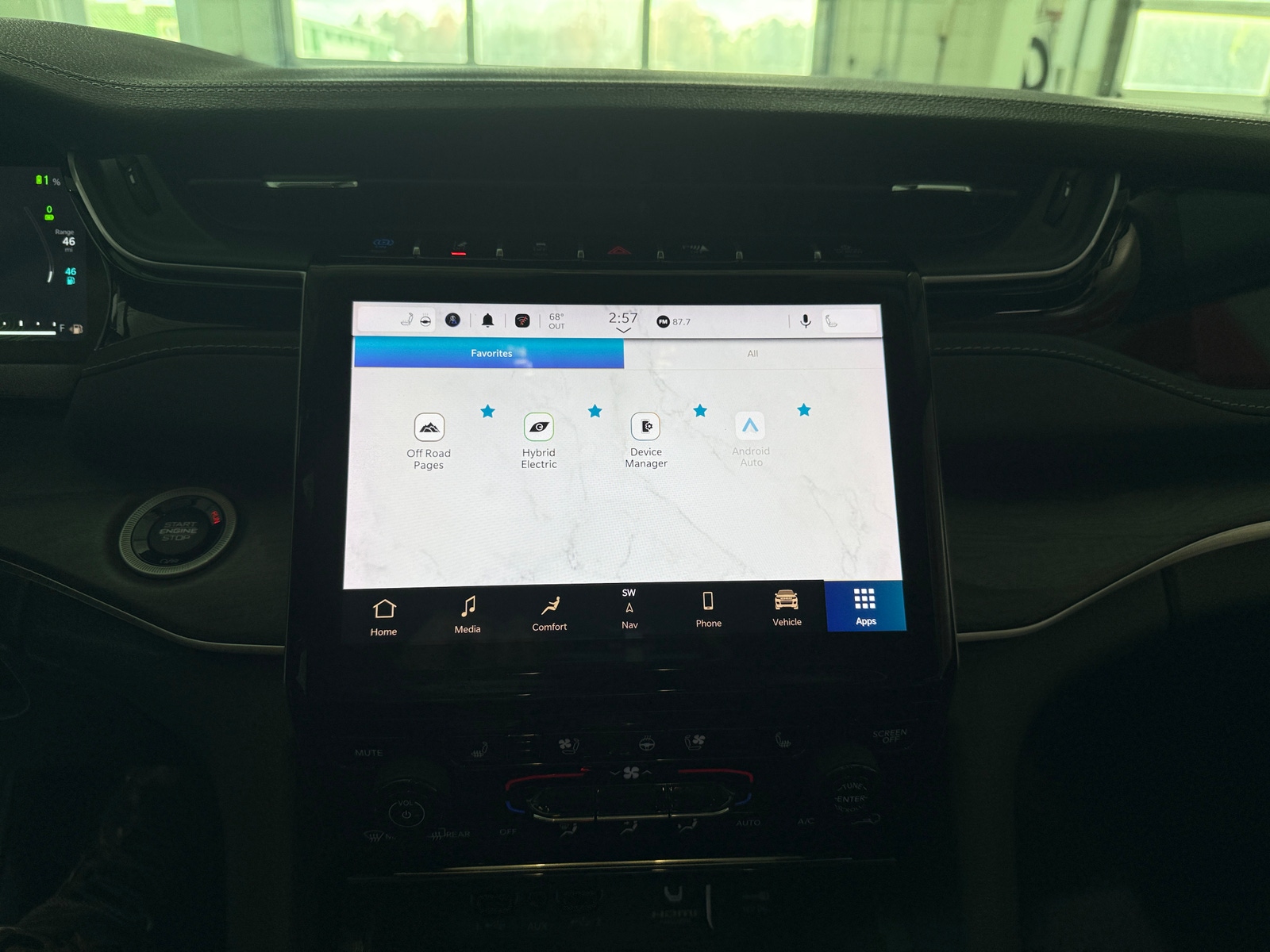 Thumbnail: 2023 Jeep Grand Cherokee - 3