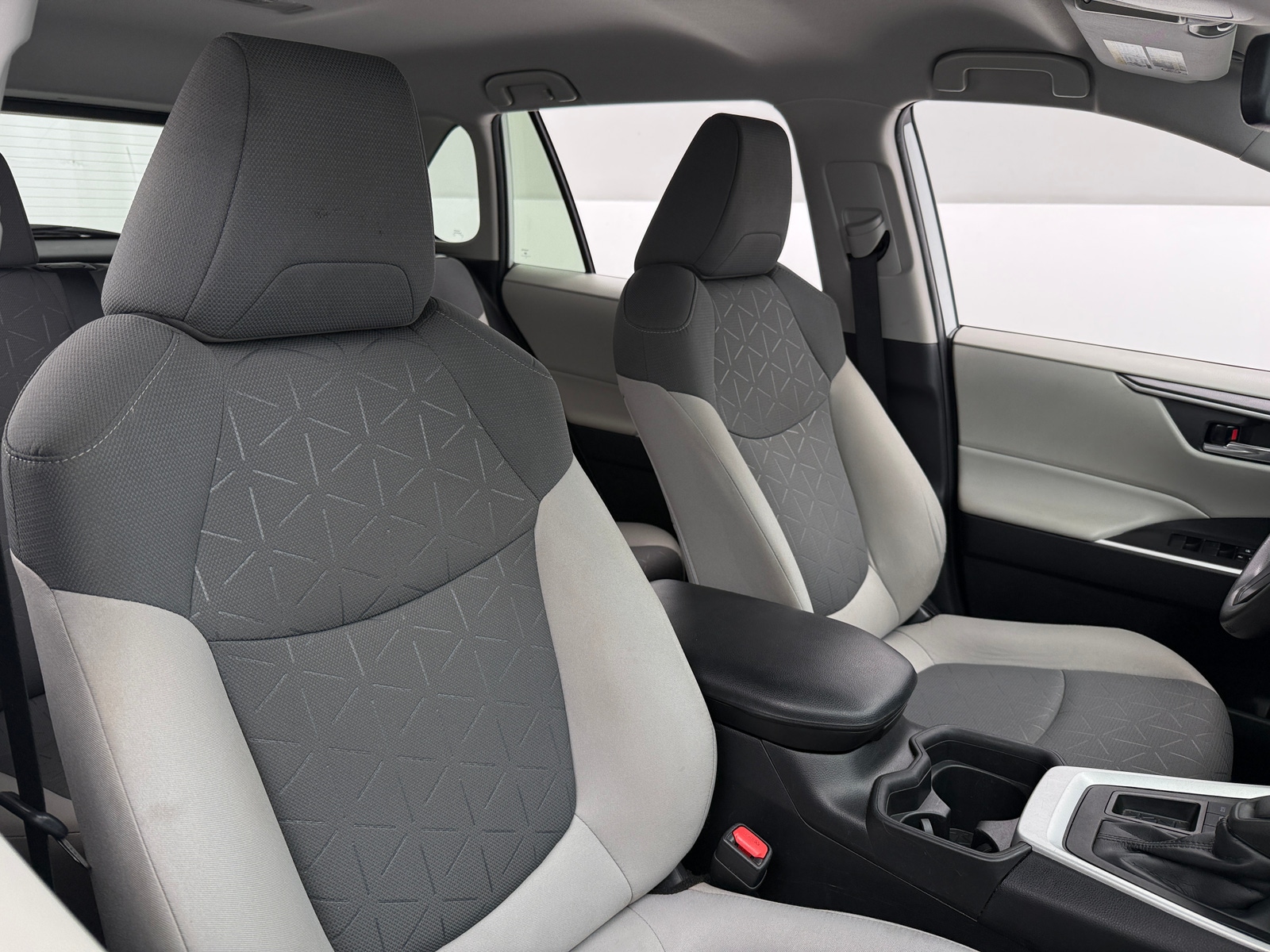 Thumbnail: 2021 Toyota RAV4 - 2