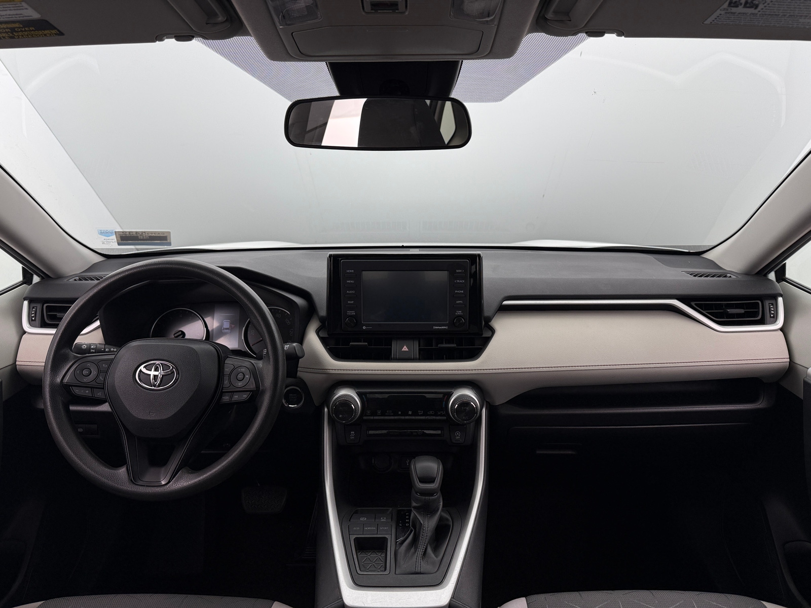 Thumbnail: 2021 Toyota RAV4 - 3