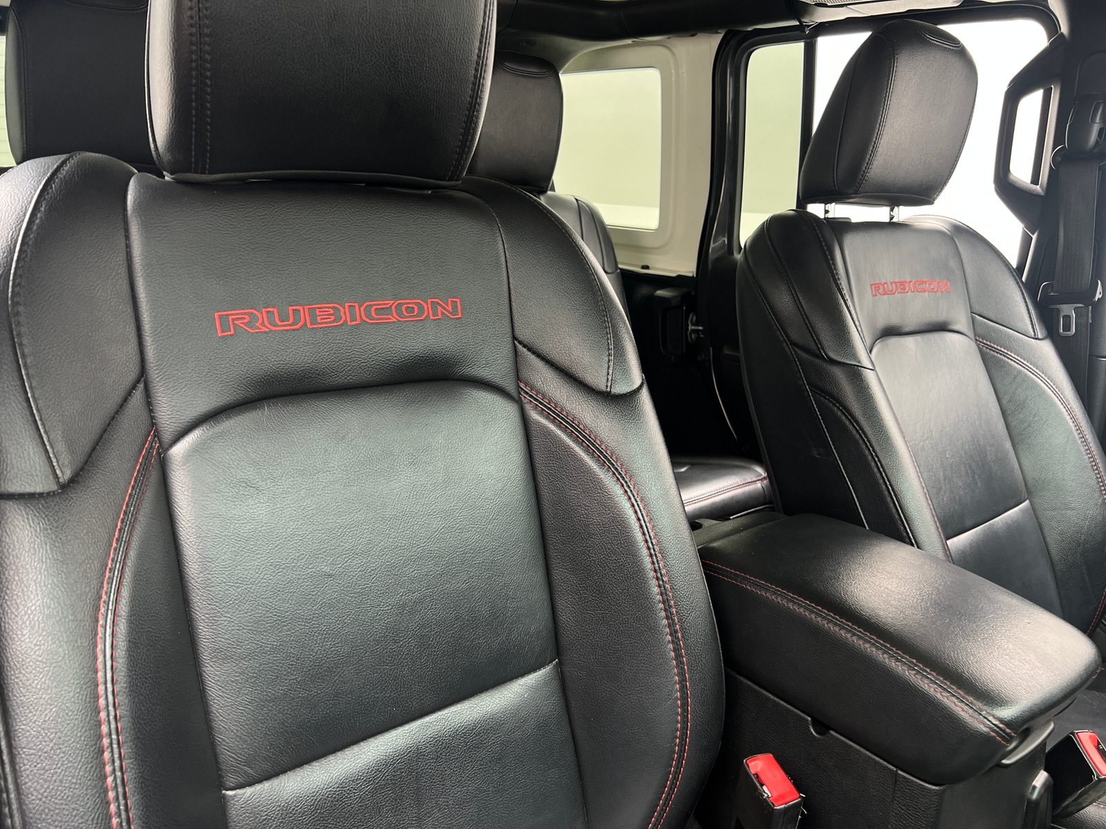Thumbnail: 2019 Jeep Wrangler - 2