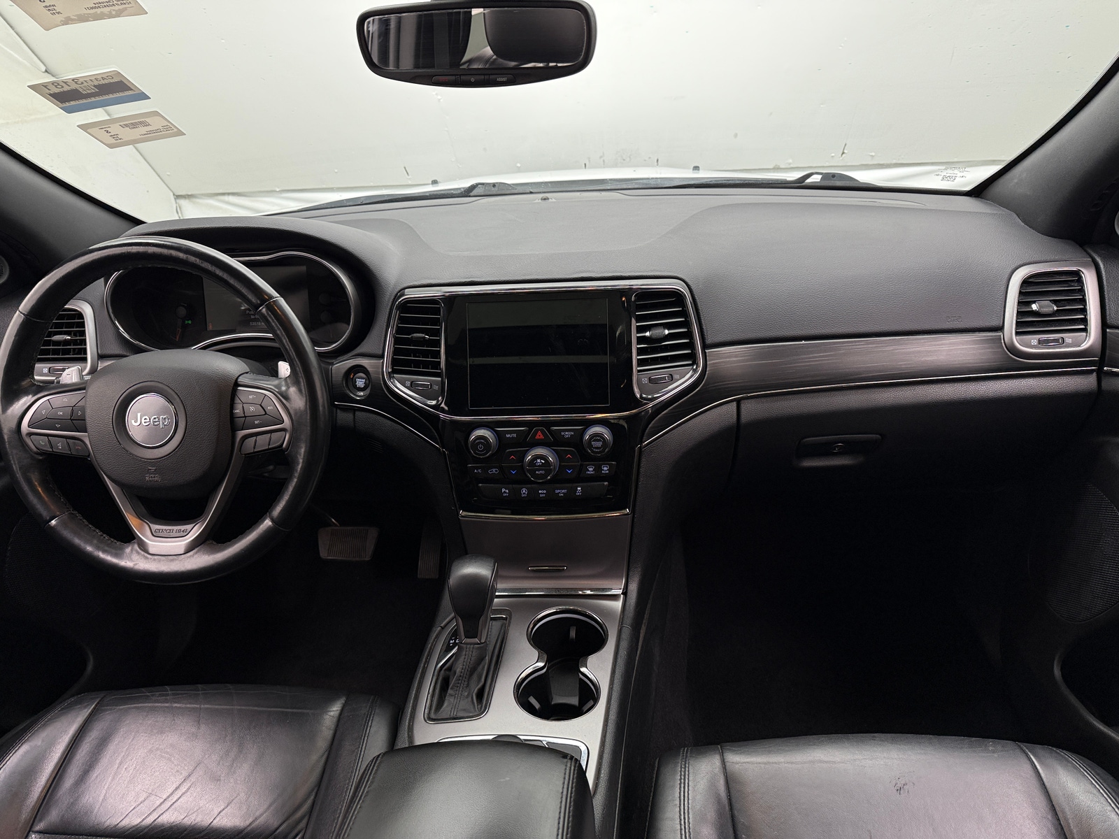 Thumbnail: 2019 Jeep Grand Cherokee - 2
