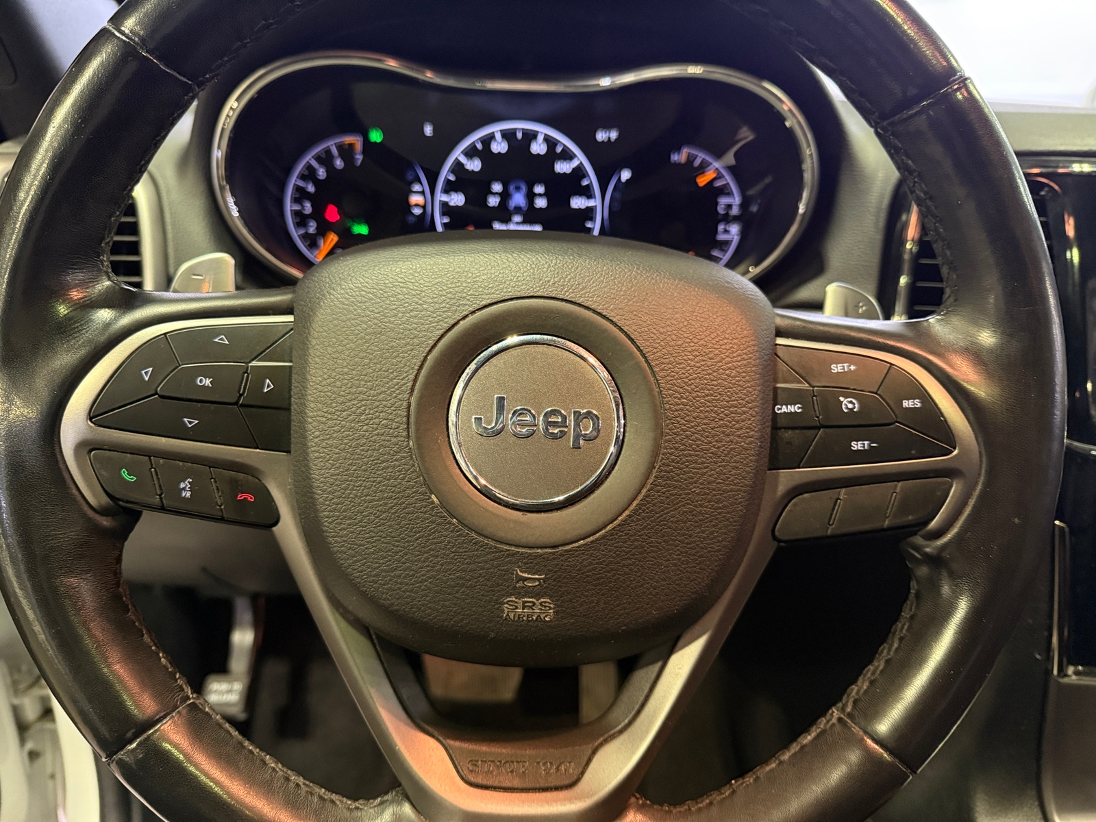 Thumbnail: 2019 Jeep Grand Cherokee - 4