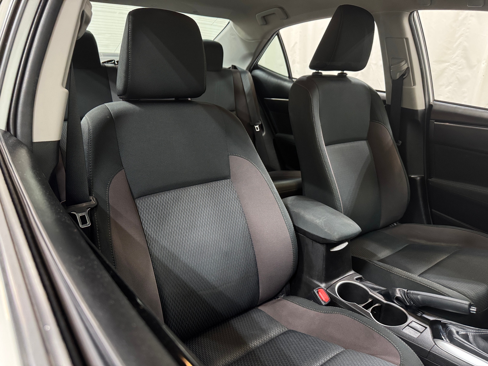 Thumbnail: 2019 Toyota Corolla - 2