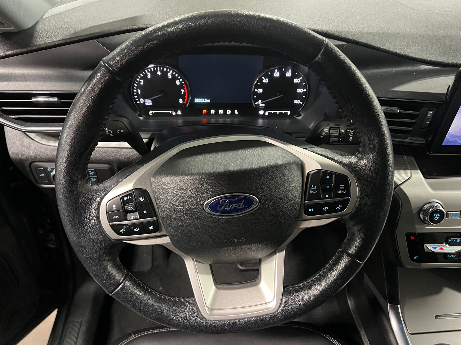 Thumbnail: 2022 Ford Explorer - 5