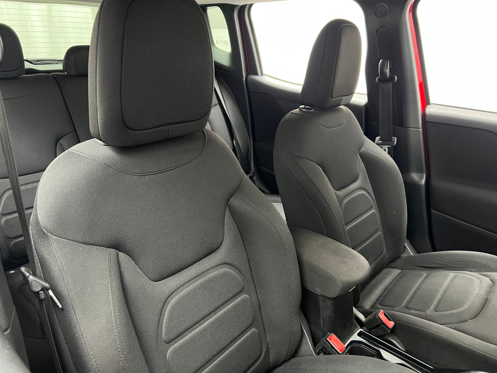 Thumbnail: 2018 Jeep Renegade - 2