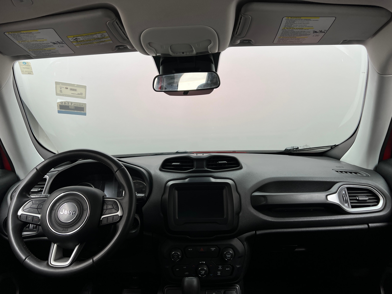 Thumbnail: 2018 Jeep Renegade - 3