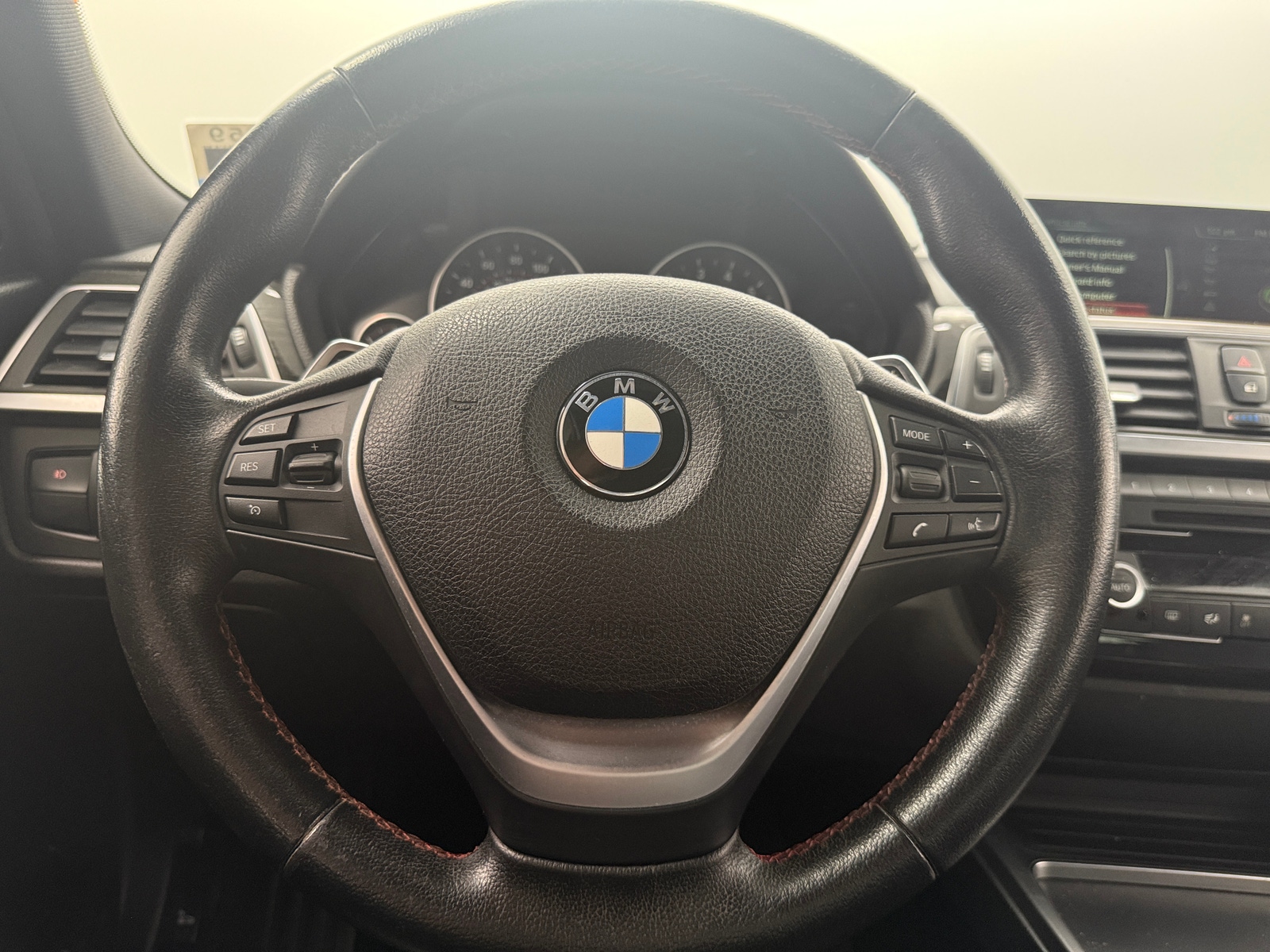 Thumbnail: 2016 BMW 3 Series - 4