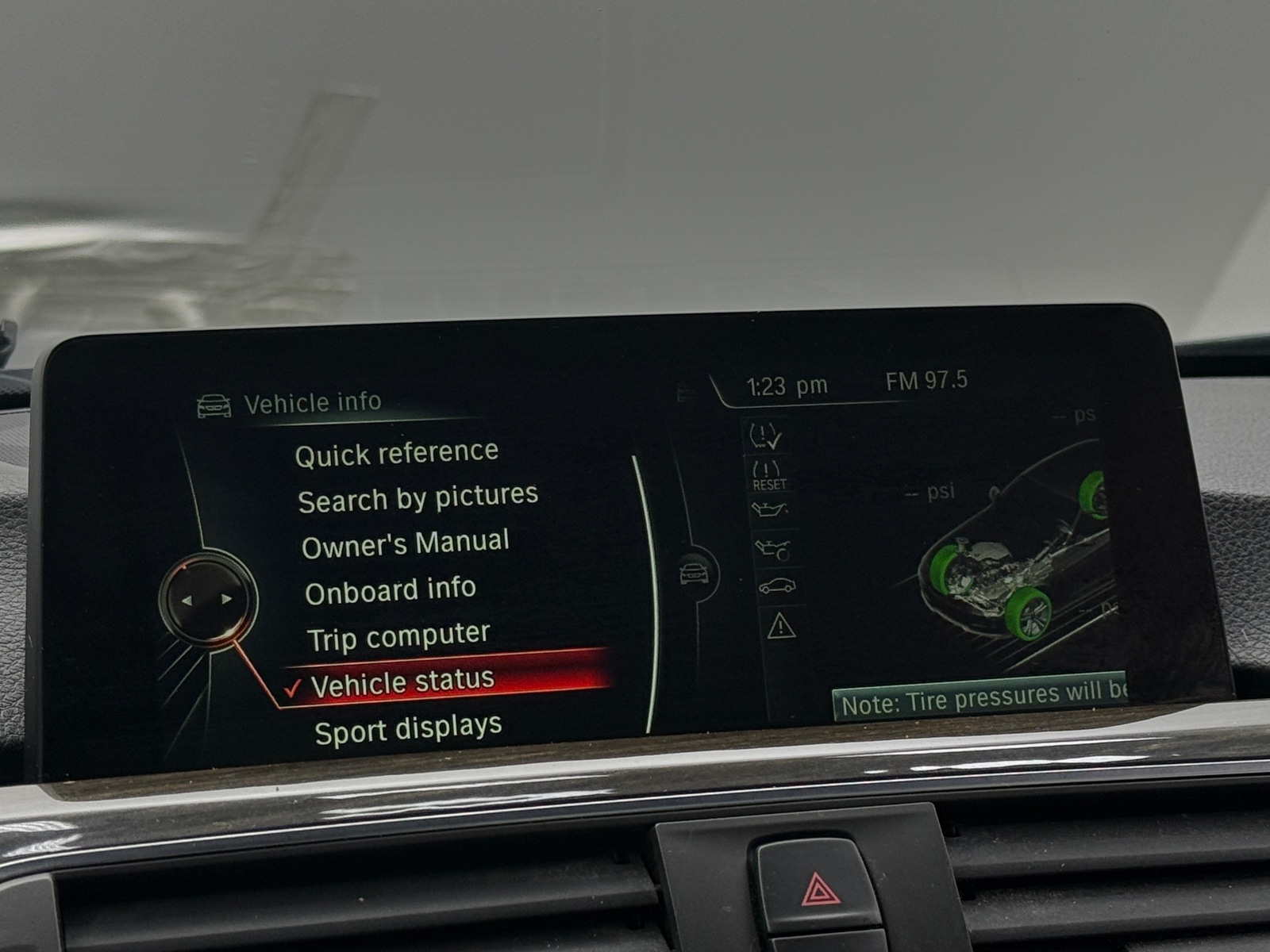 Thumbnail: 2016 BMW 3 Series - 3