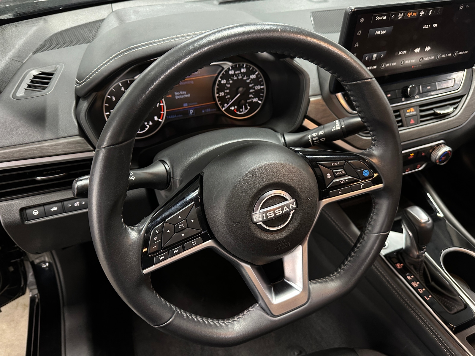 Thumbnail: 2023 Nissan Altima - 5