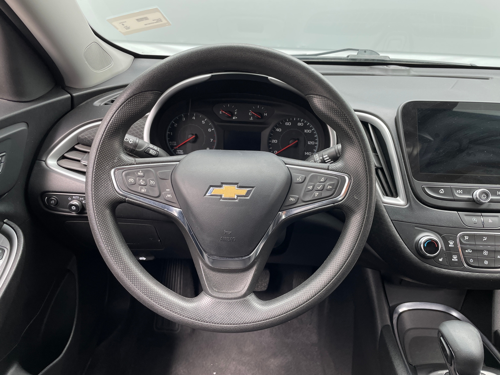 Thumbnail: 2023 Chevrolet Malibu - 5