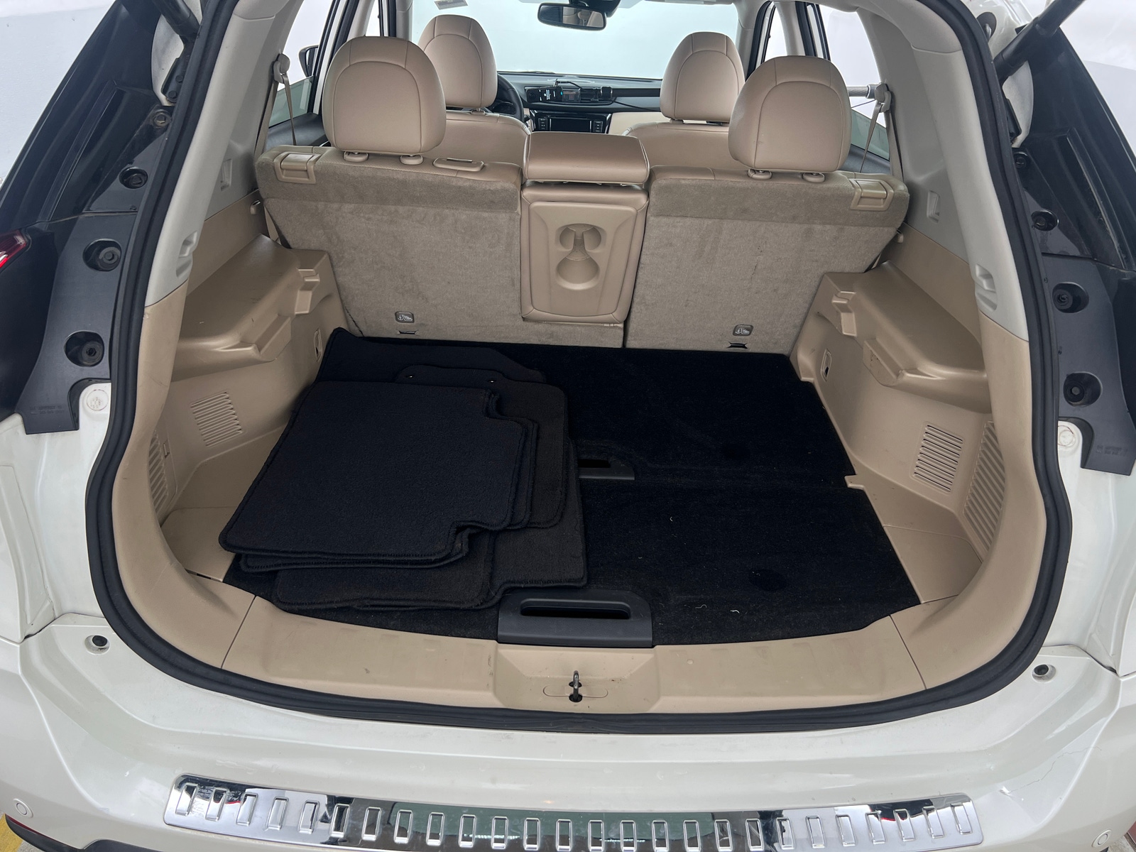 Thumbnail: 2019 Nissan Rogue - 6