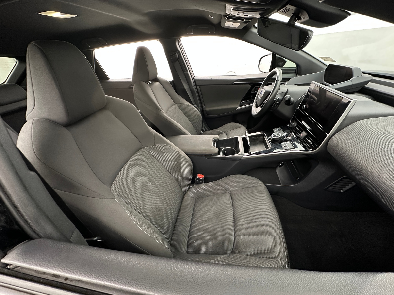 Thumbnail: 2023 Subaru Solterra - 2