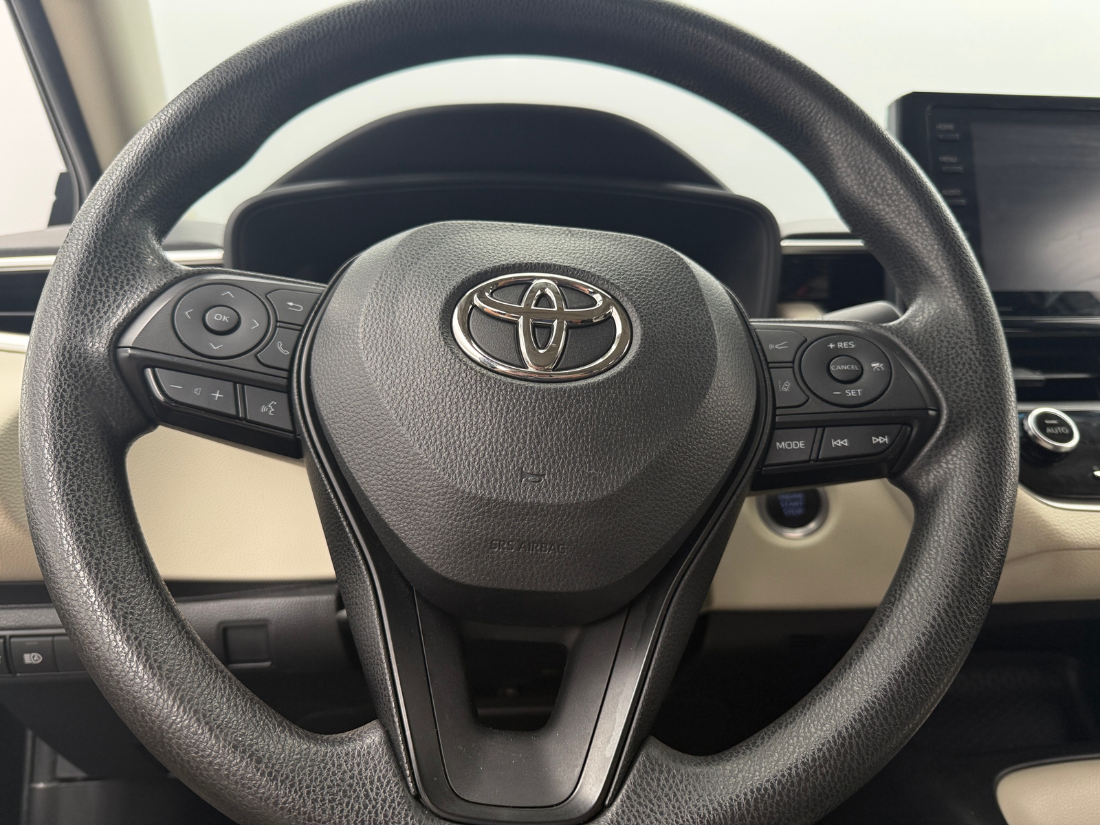 Thumbnail: 2022 Toyota Corolla - 5