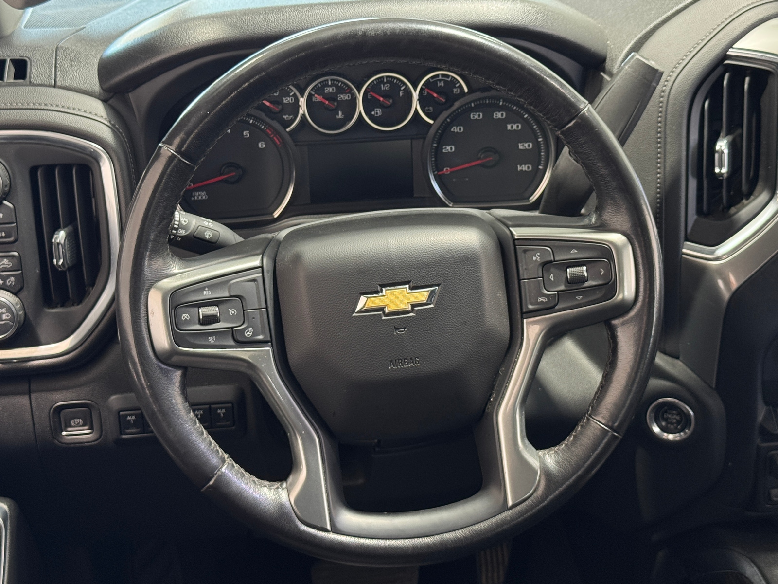 Thumbnail: 2023 Chevrolet Silverado 2500 - 5
