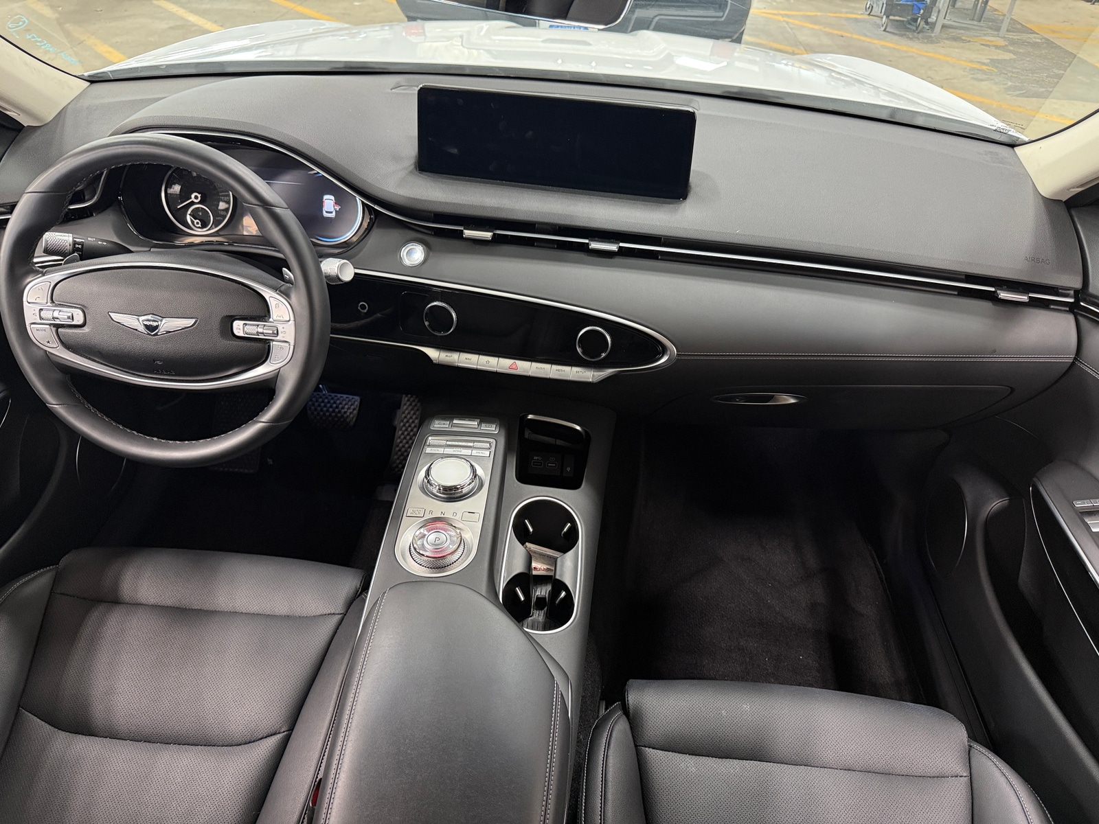 Thumbnail: 2025 Genesis GV70 - 2
