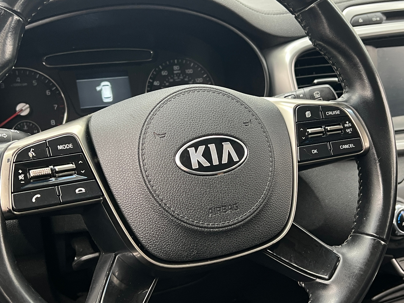 Thumbnail: 2019 Kia Sorento - 5