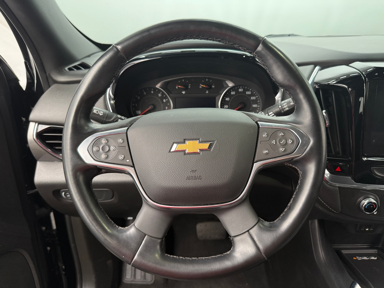 Thumbnail: 2023 Chevrolet Traverse - 4