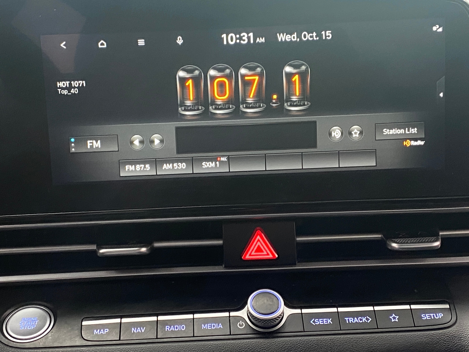 Thumbnail: 2023 Hyundai Elantra - 4