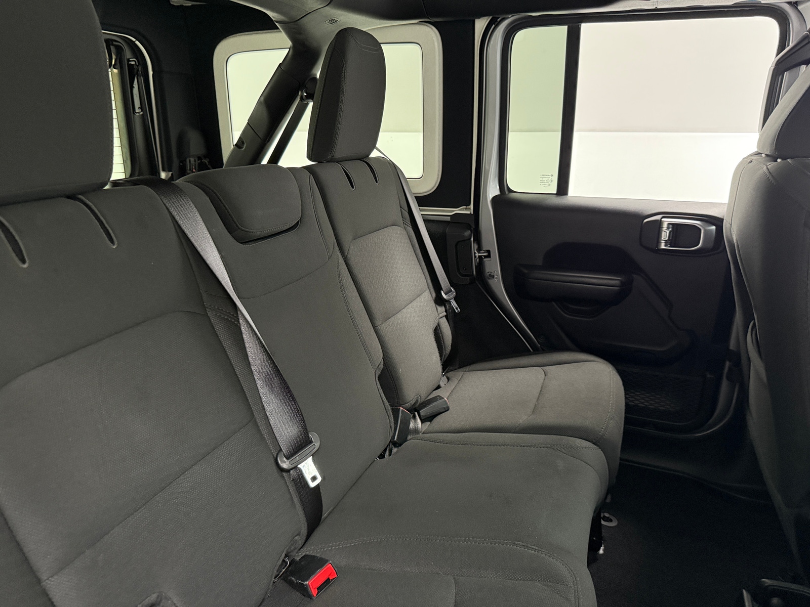 Thumbnail: 2019 Jeep Wrangler - 6