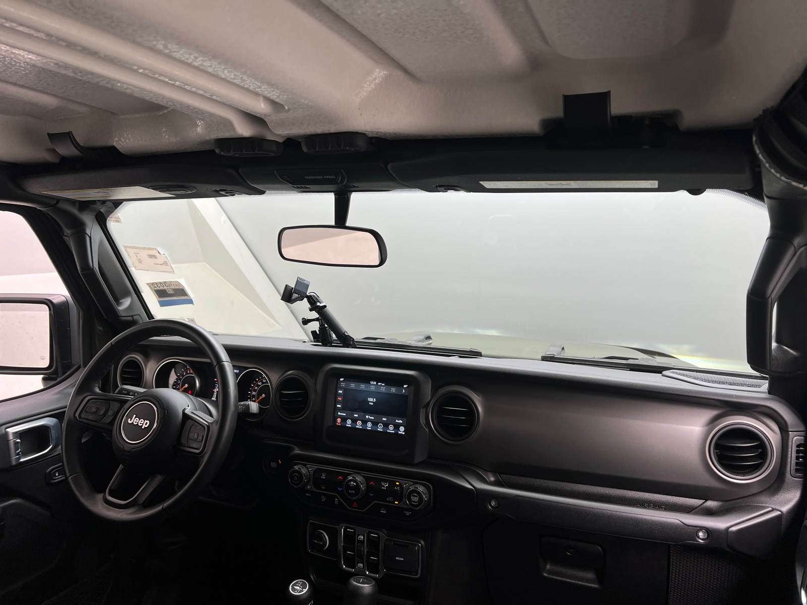 Thumbnail: 2022 Jeep Gladiator - 3
