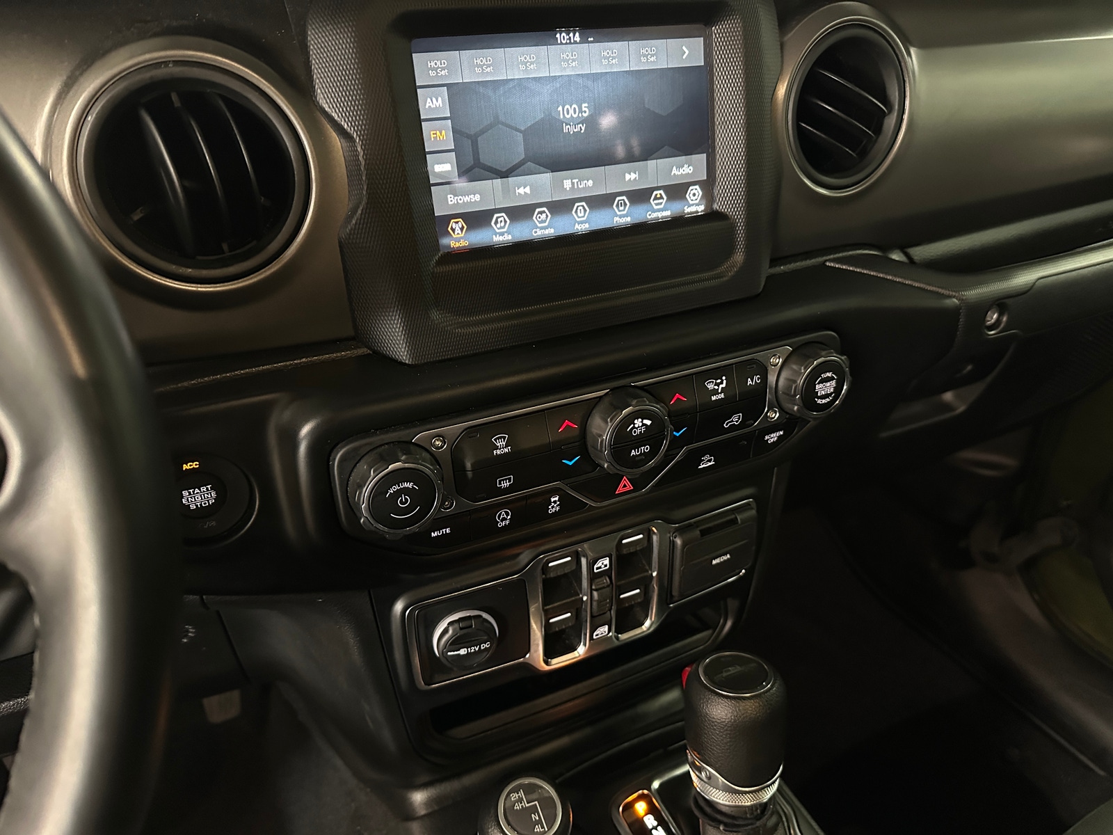 Thumbnail: 2022 Jeep Gladiator - 4