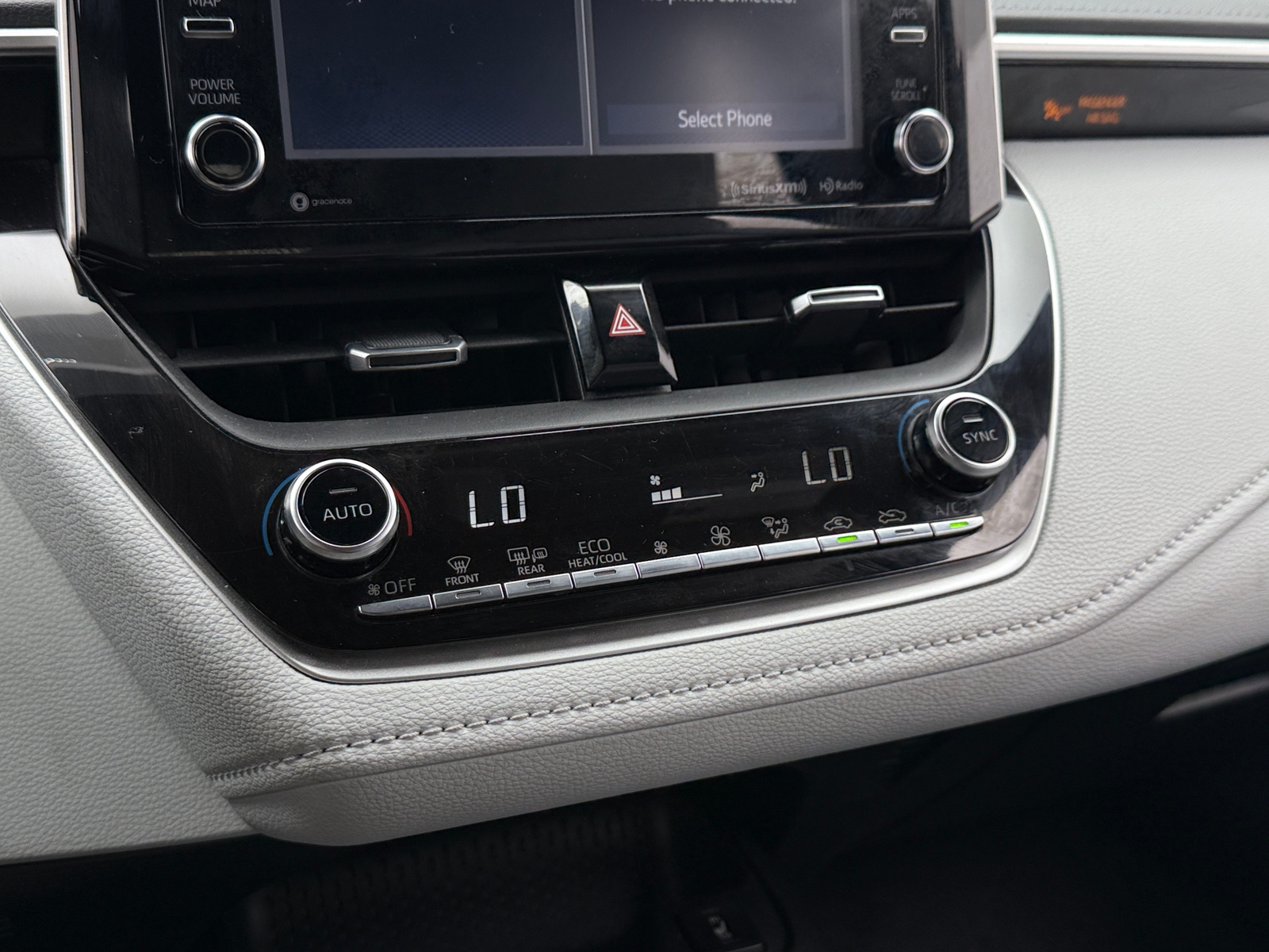Thumbnail: 2019 Toyota Corolla - 4