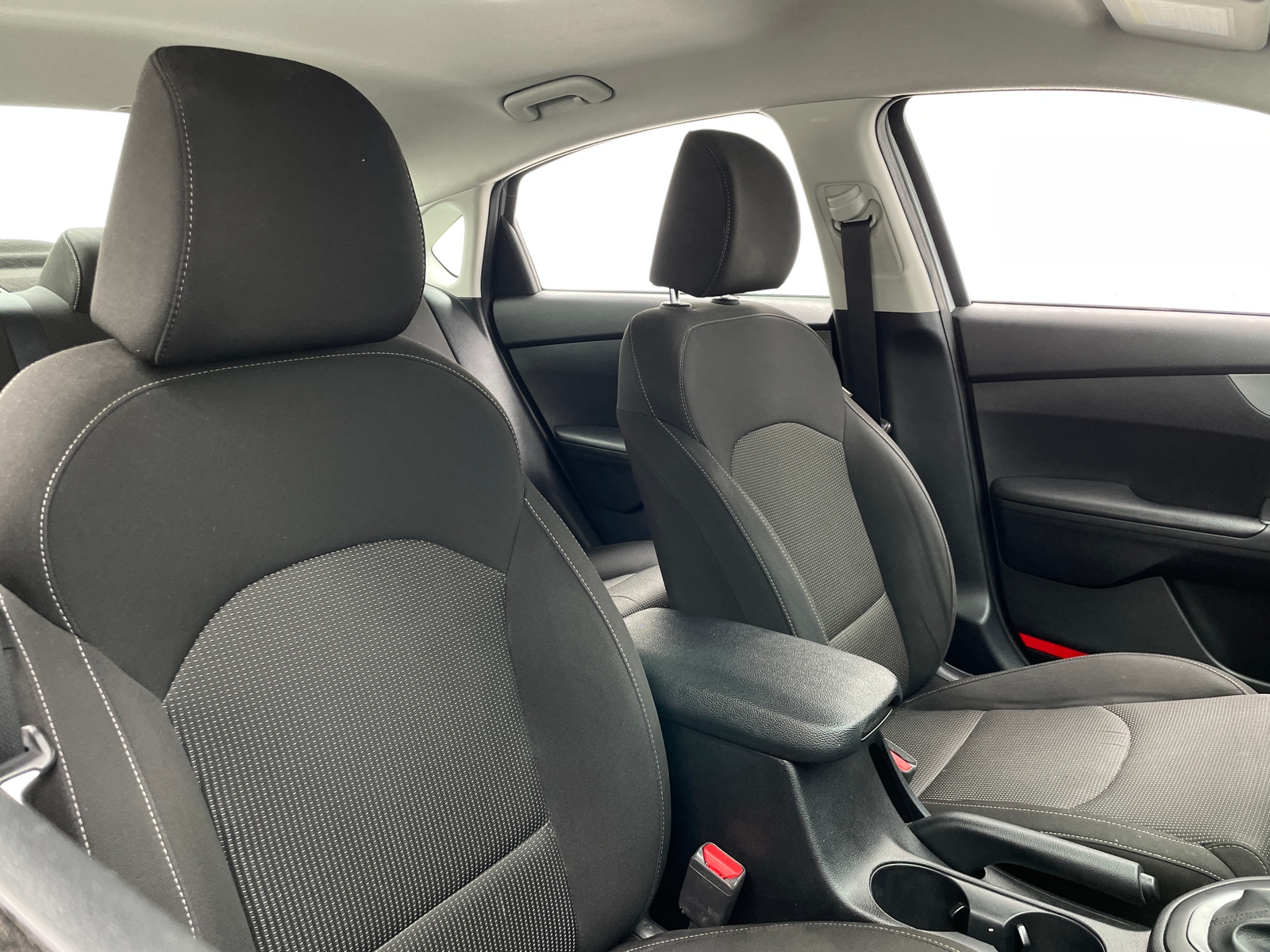 Thumbnail: 2019 Kia Forte - 2