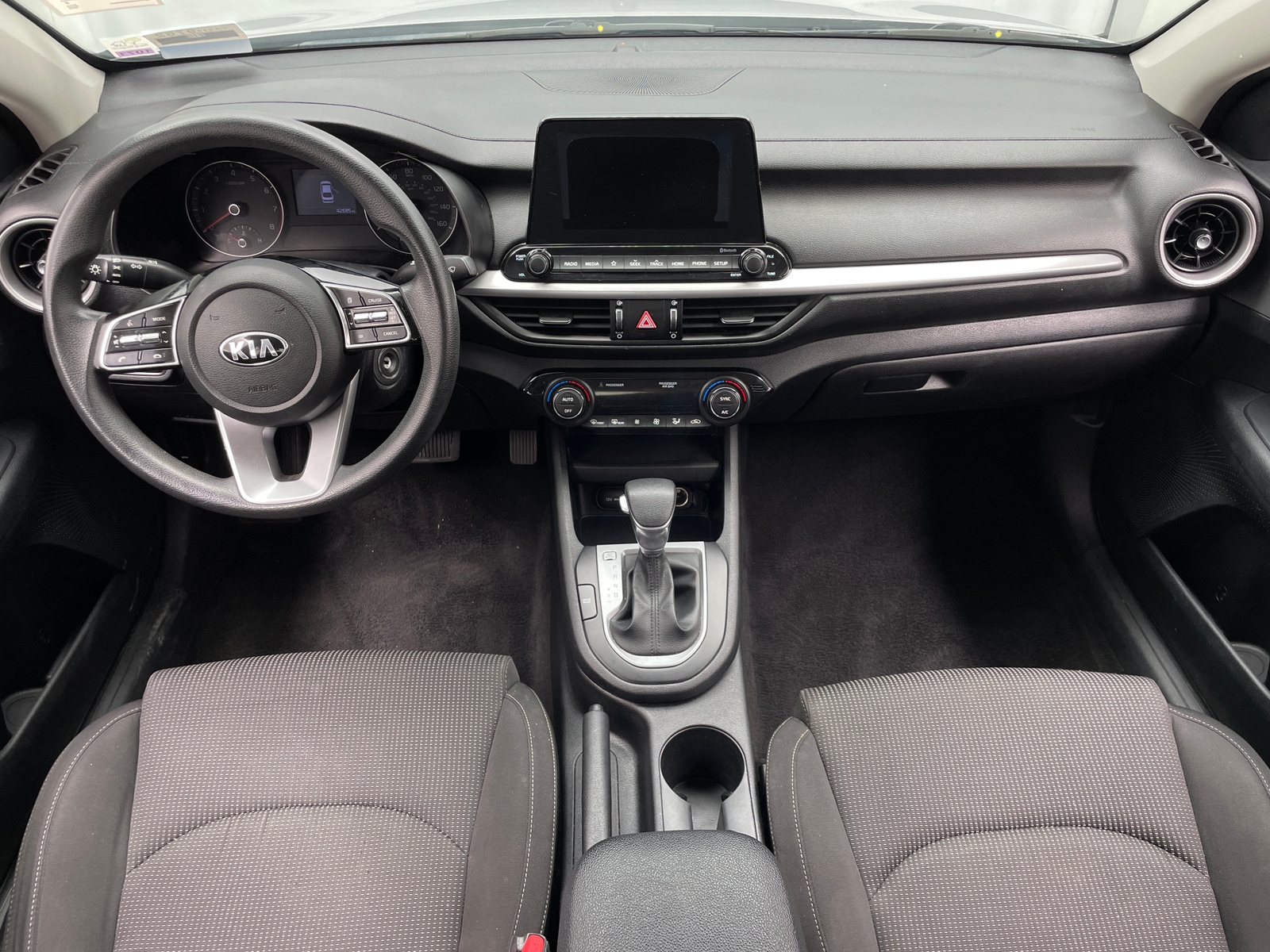 Thumbnail: 2019 Kia Forte - 3