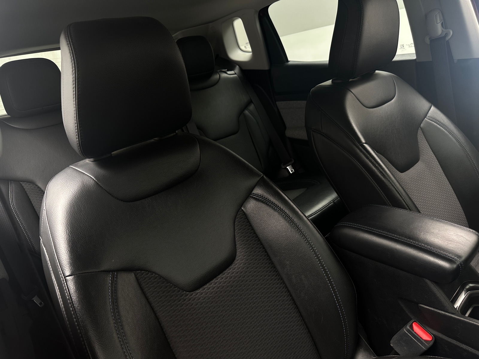 Thumbnail: 2022 Jeep Compass - 2