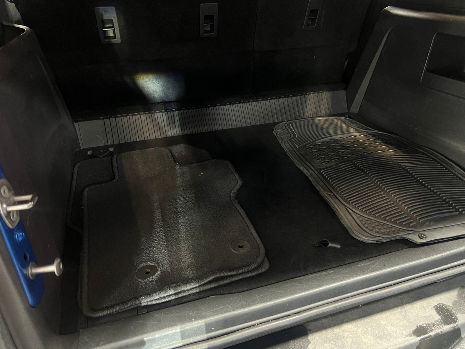 Thumbnail: 2022 Ford Bronco - 7