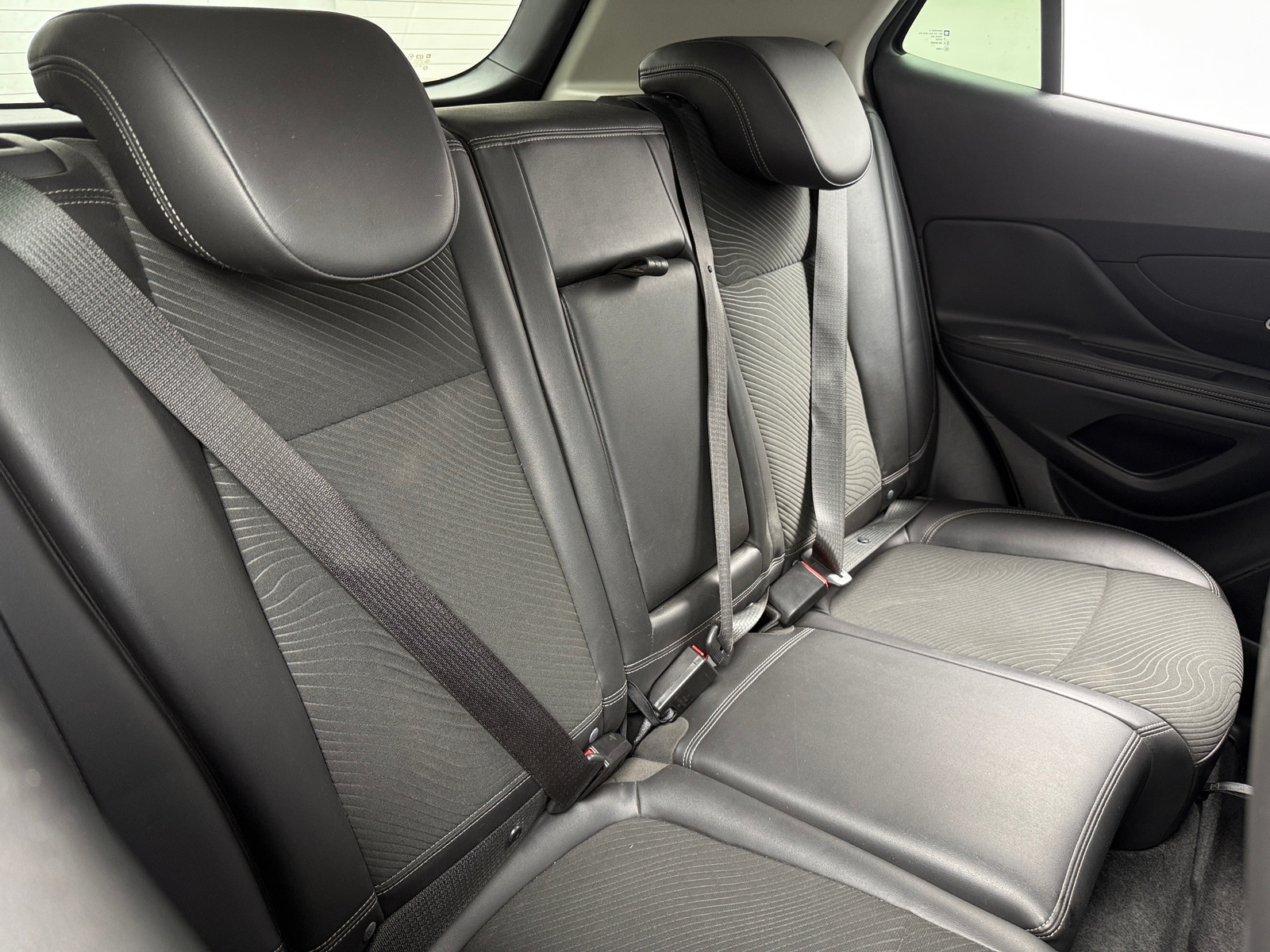 Thumbnail: 2014 Buick Encore - 6