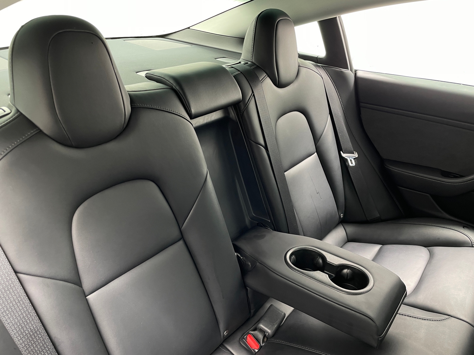 Thumbnail: 2020 Tesla Model 3 - 4