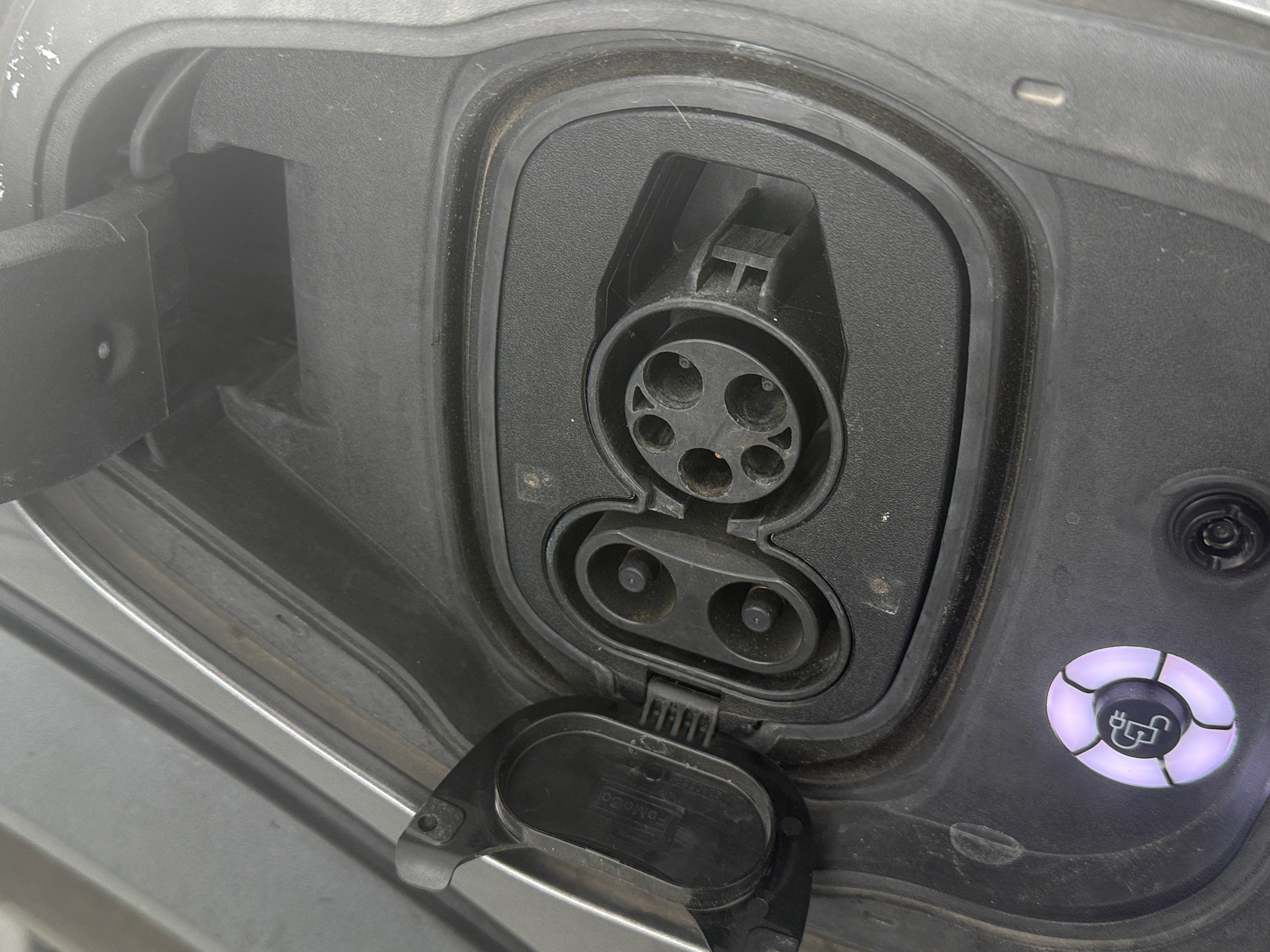 Used 2021 Ford Mustang Mach-E Select RWD with VIN 3FMTK1RM1MMA07718 for sale in Oak Creek, WI