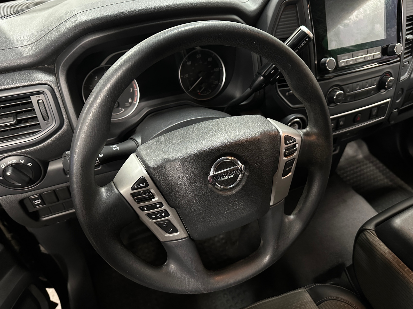 Thumbnail: 2021 Nissan Titan - 5