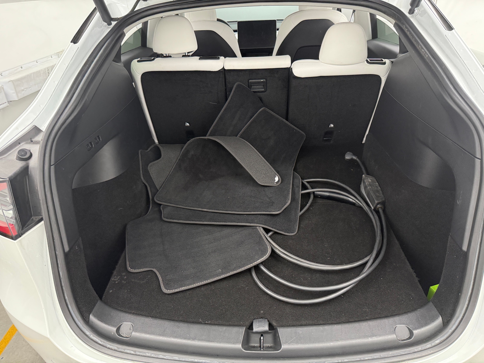 Thumbnail: 2022 Tesla Model Y - 6