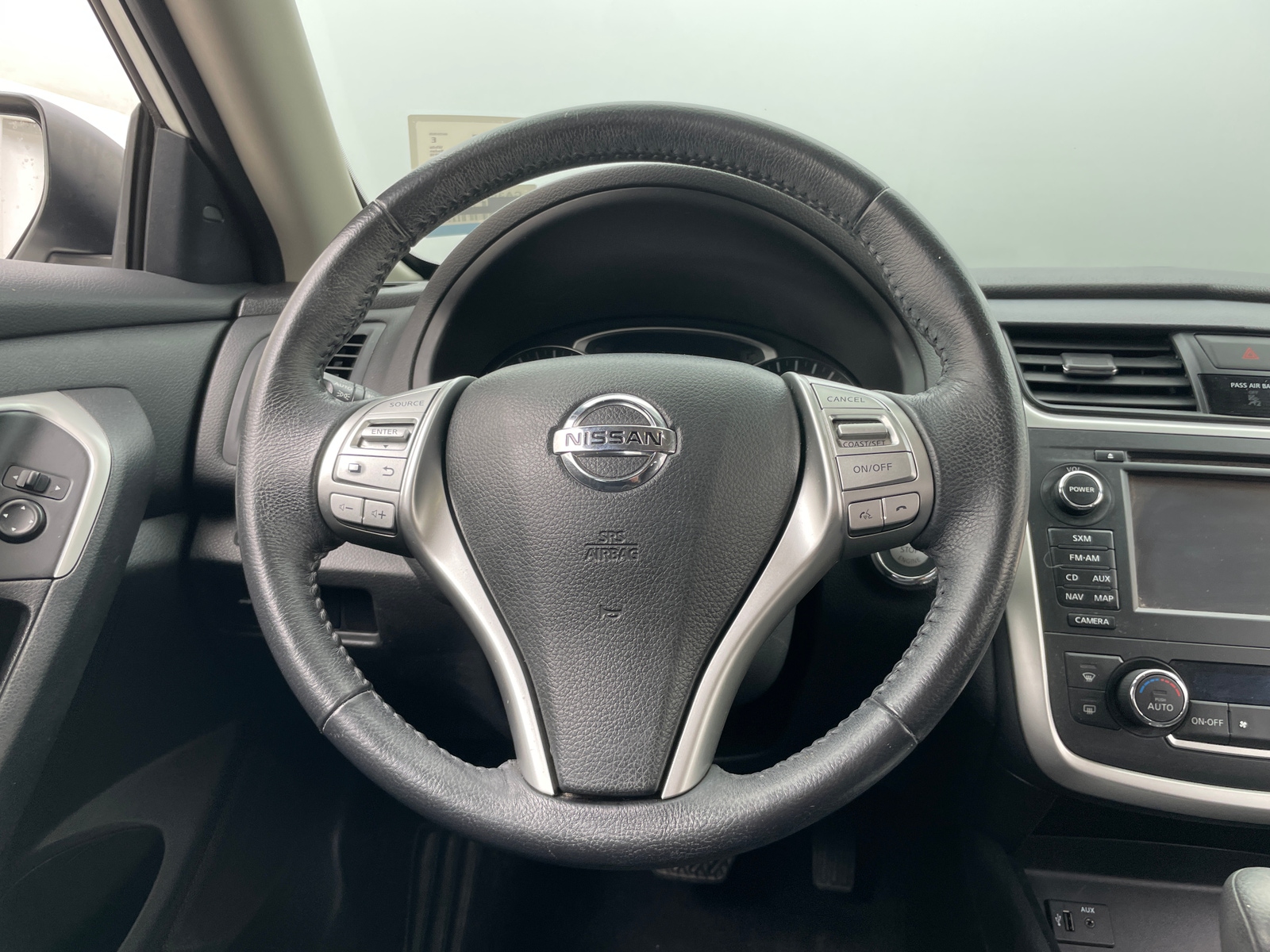 Thumbnail: 2016 Nissan Altima - 5