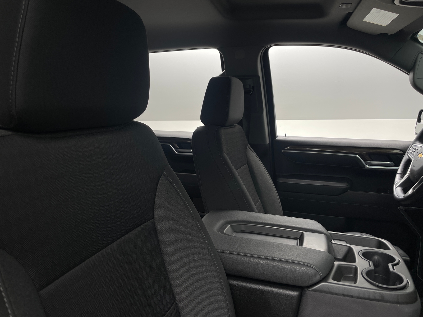 Thumbnail: 2022 Chevrolet Silverado 1500 - 2