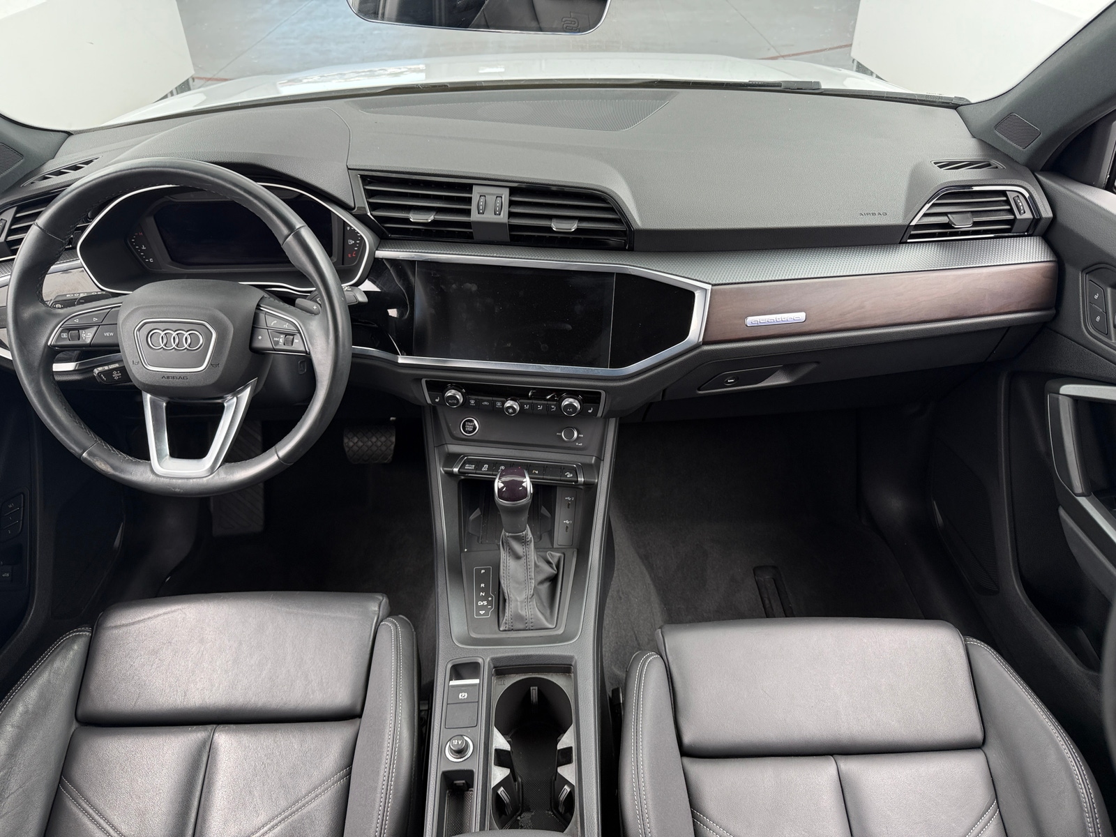 Thumbnail: 2024 Audi Q3 - 2