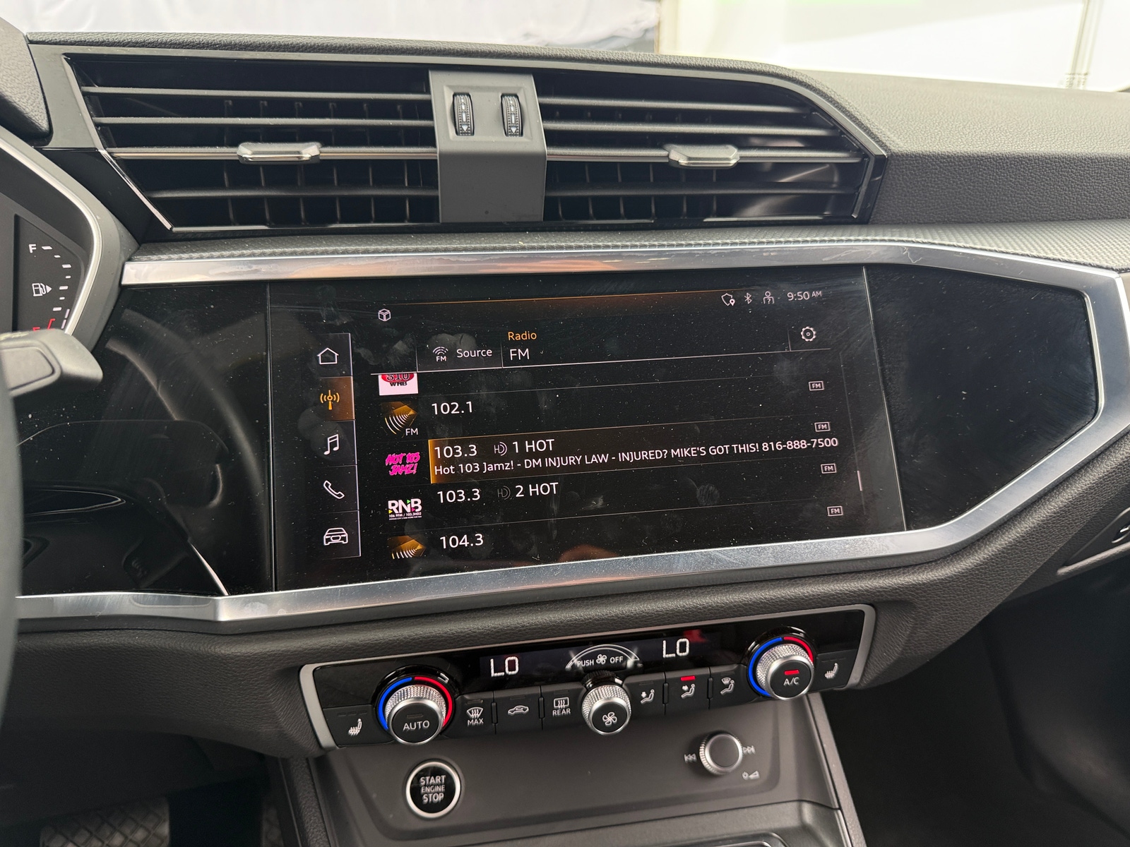 Thumbnail: 2024 Audi Q3 - 3