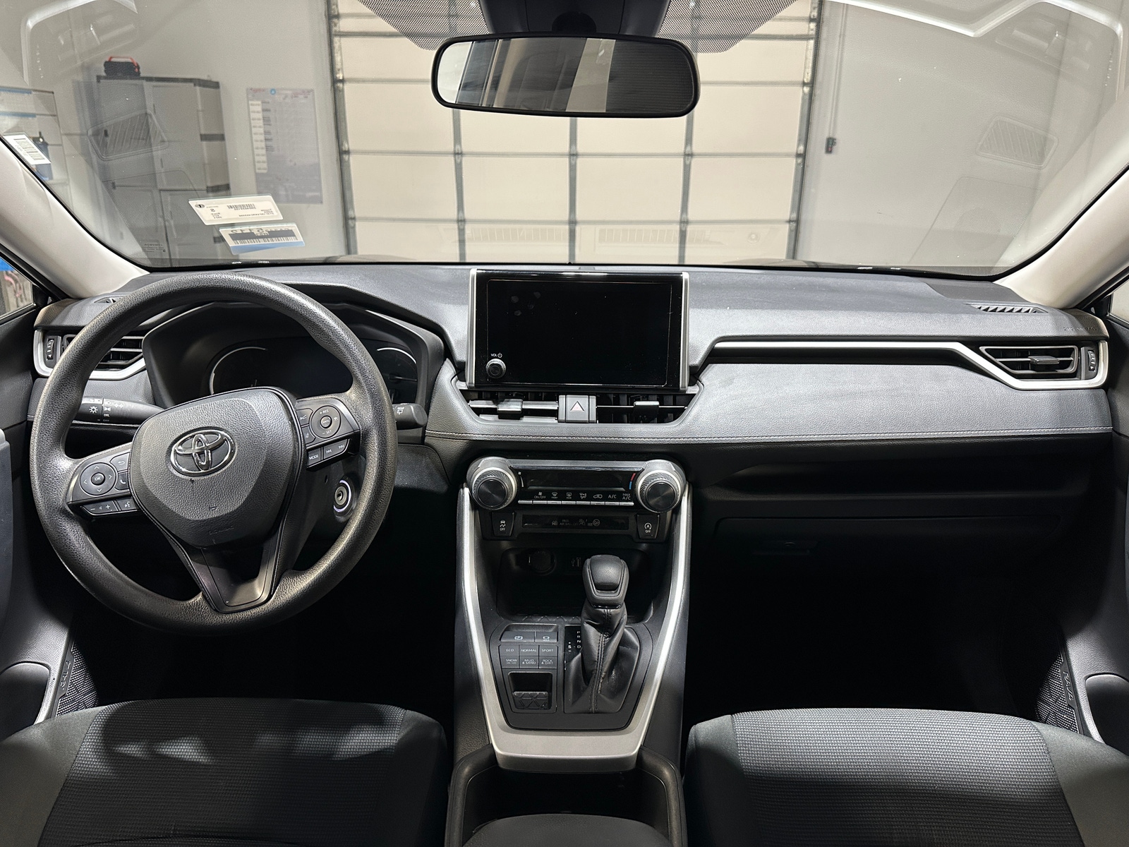 Thumbnail: 2024 Toyota RAV4 - 3