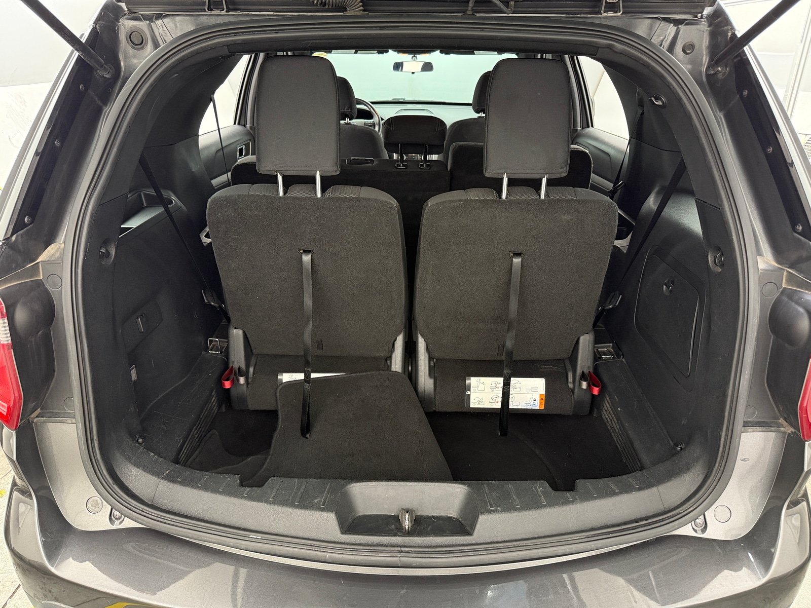 Thumbnail: 2017 Ford Explorer - 7