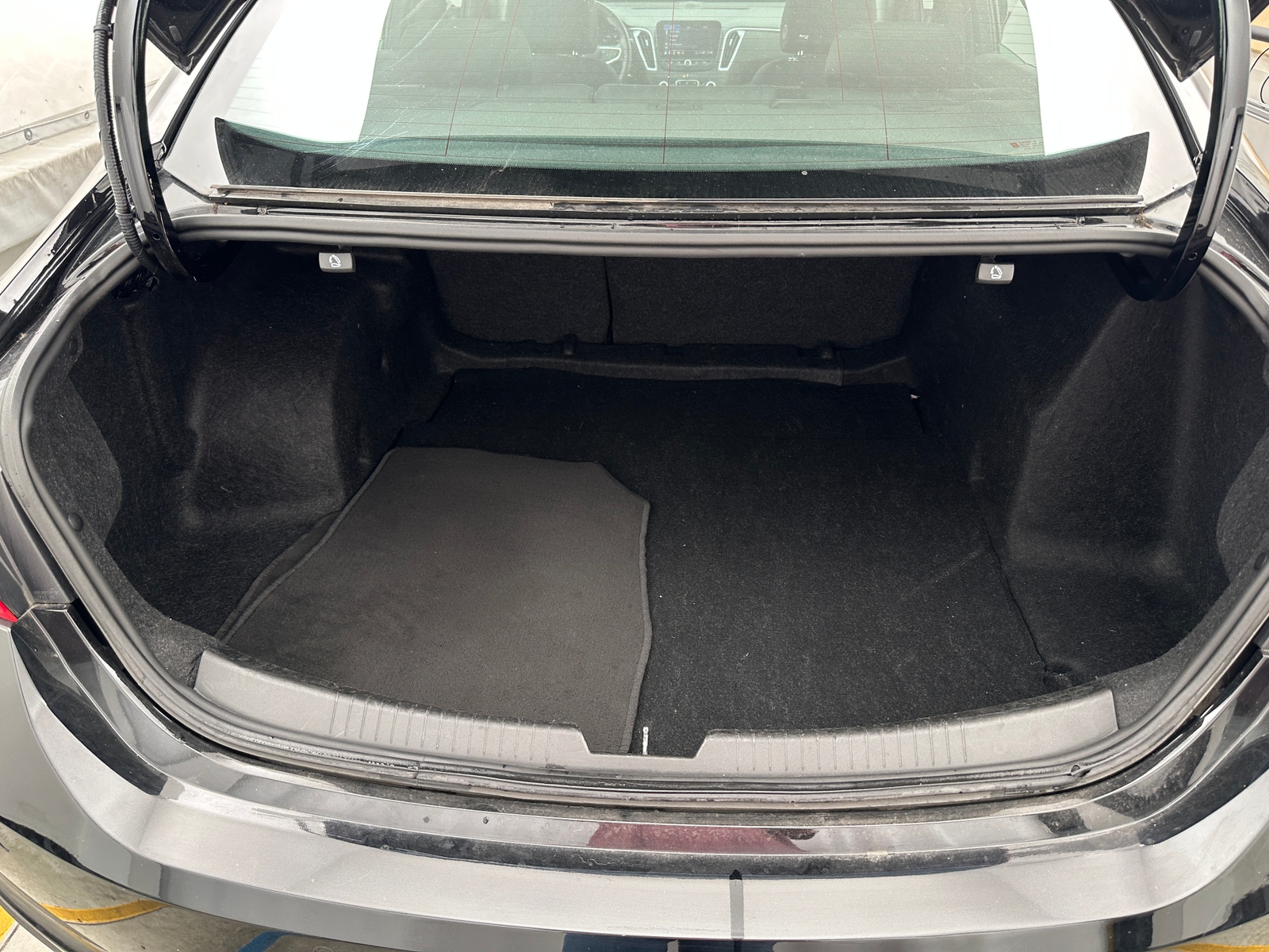 Thumbnail: 2023 Chevrolet Malibu - 7